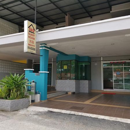 S & S Guest House Kuantan Exterior foto